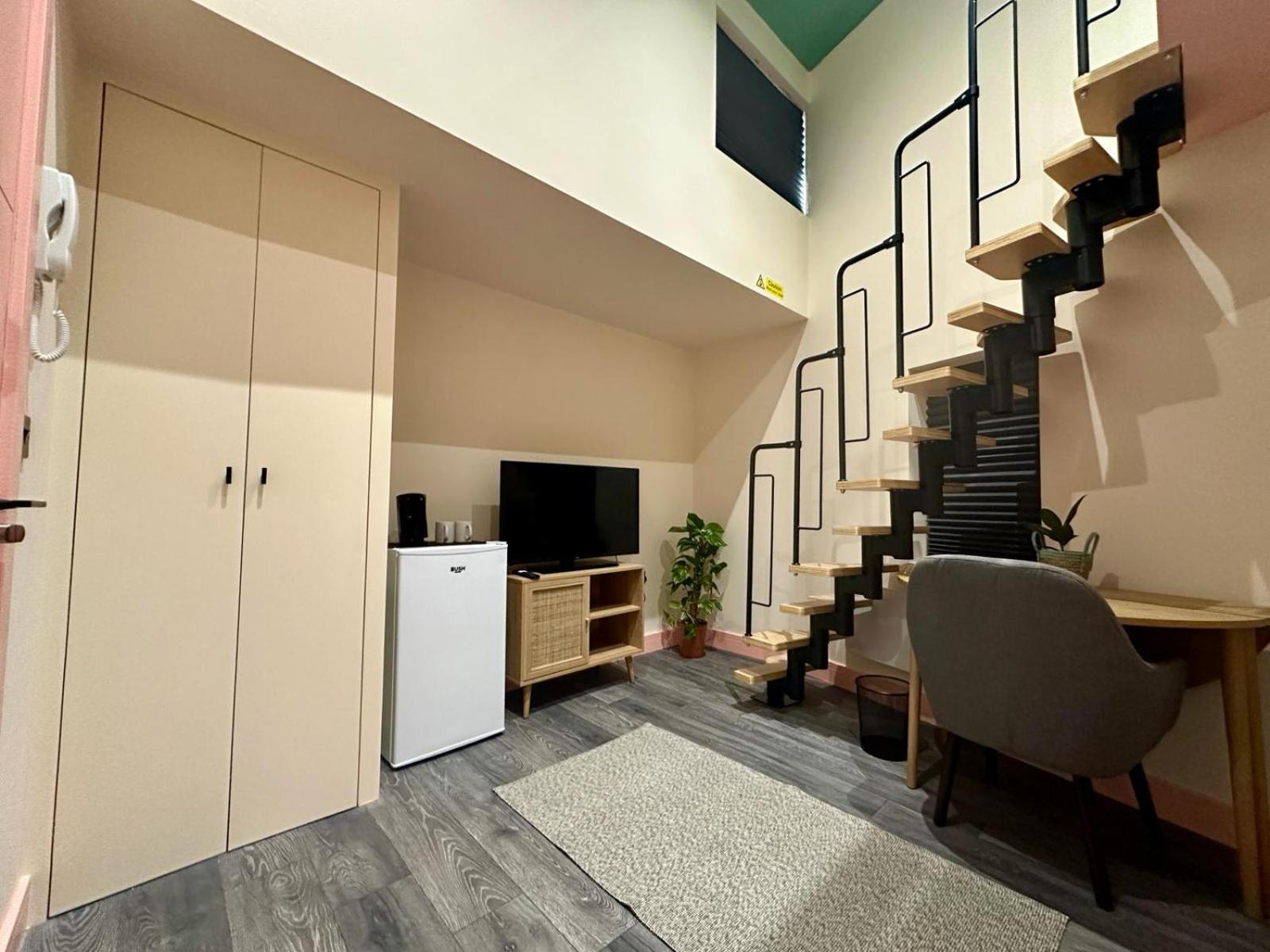 Cozy En-Suite Loft In Trendy Local London Luaran gambar